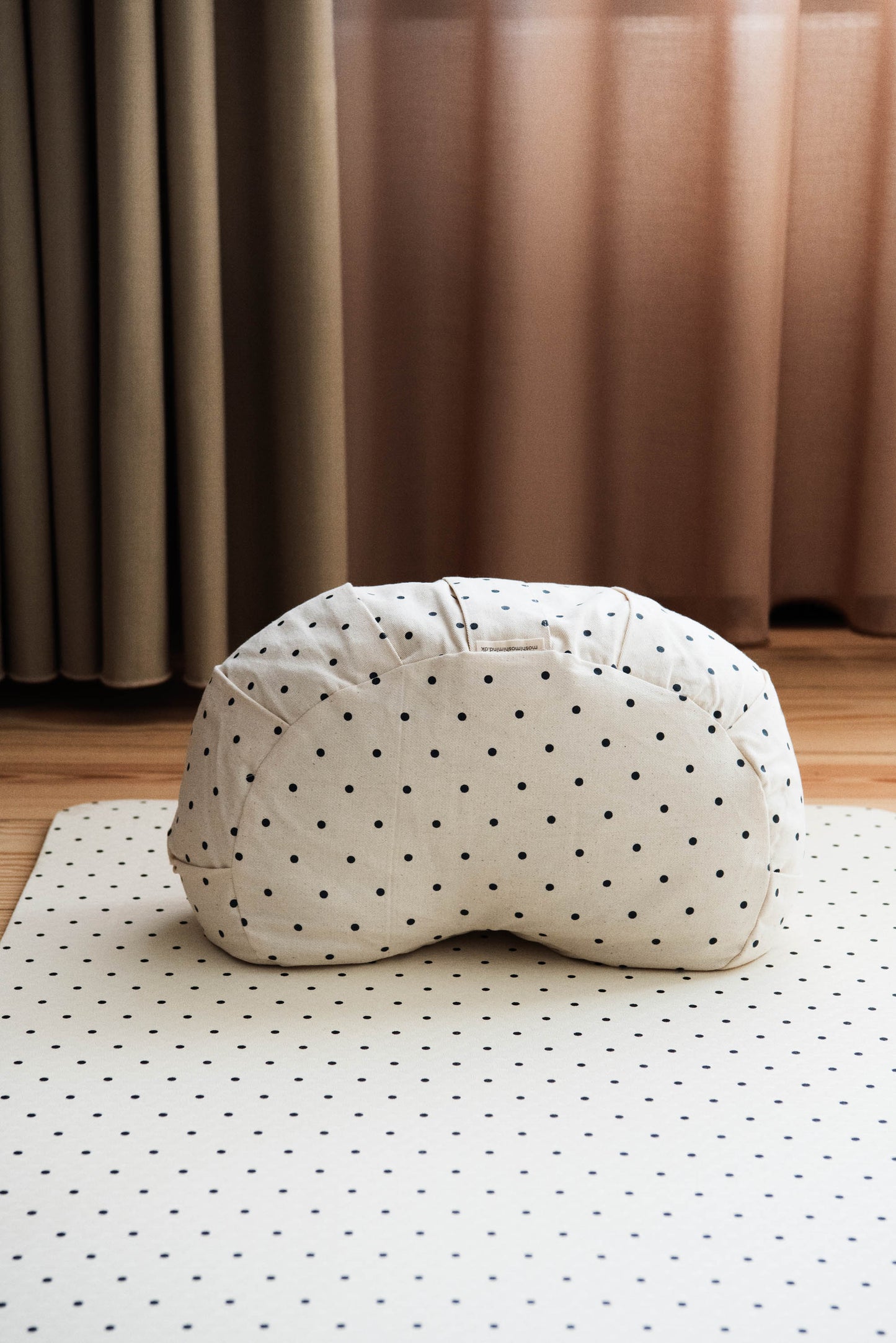 dotted meditation moon